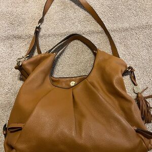 Elegant Tan Leather Handbag